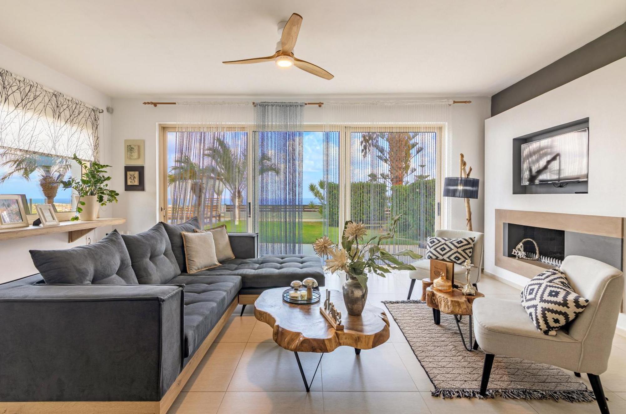 Villa Ioulia Goúvai Ngoại thất bức ảnh